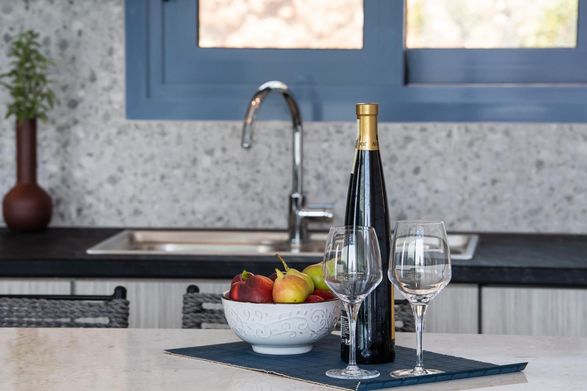 Calionas Suites Βασιλική Εξωτερικό φωτογραφία